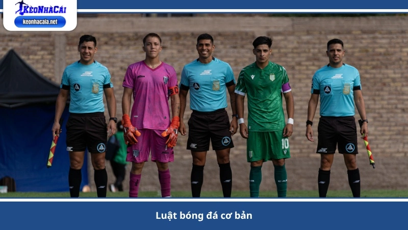 luật bóng đá cơ bản